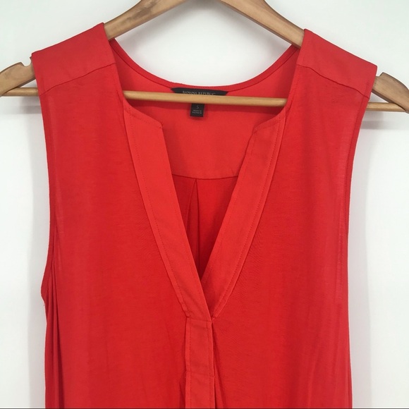 Blood Orange Banana Republic Soft V Tank - Picture 3 of 6